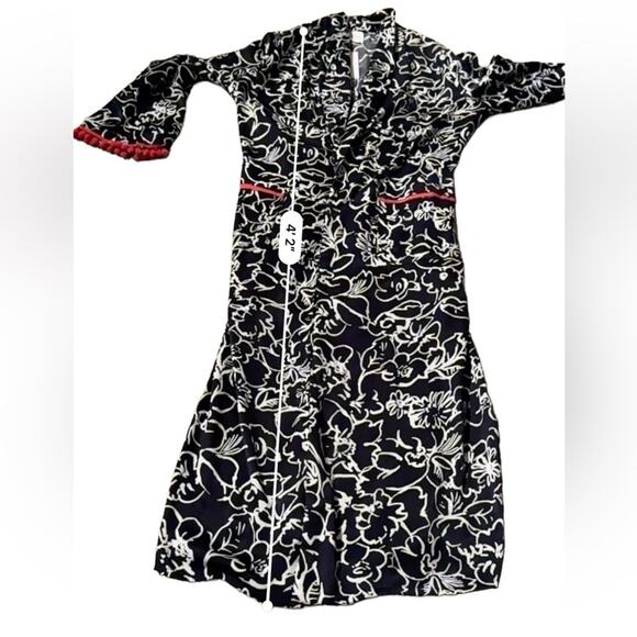 Misa Azores Tasseled Navy Blue & White Floral Long Sleeve Tie Long Kimono XS NEW - Picture 13 of 13